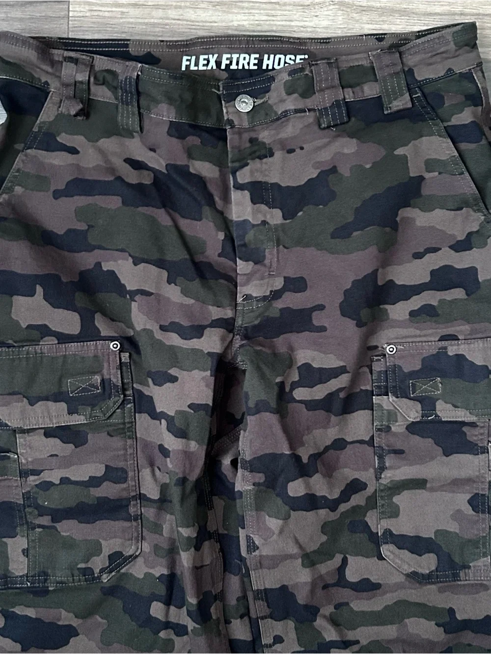 Duluth Trading Flex Fire Hose Cargo Pants Mens 36 X 32 Camo Relaxed Fit Workwear - Picture 2 of 9